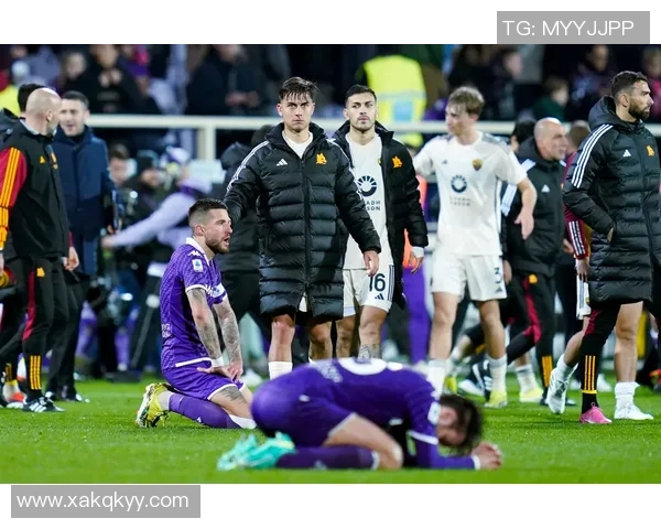 足球世界的风云变幻从球场到赛场背后的故事与精彩瞬间揭秘